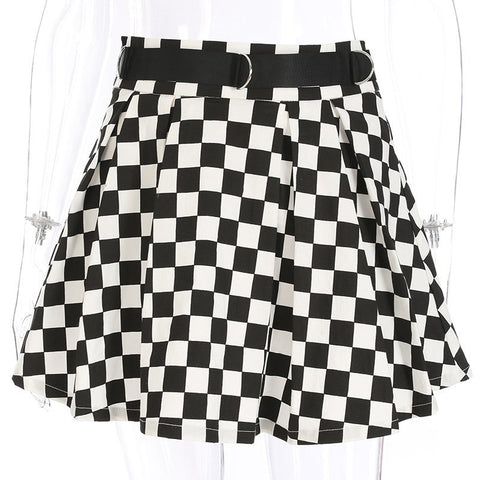 Slim pleated skirt